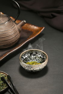 复古茶具 瓷器茶盏、茶杯与茶壶的静物拍摄与淘宝销售技巧